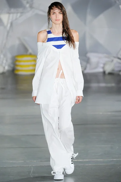 Look 5